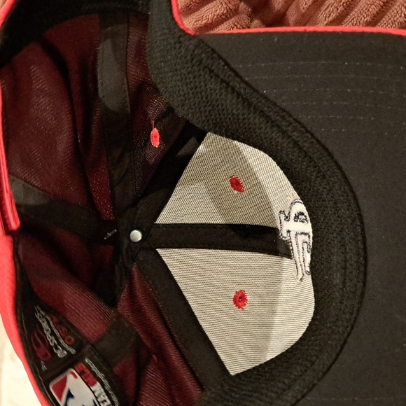 OC Sports MLB St. Louis Red Baseball Cap Hat - Picture 5 of 10